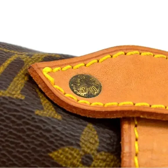 ⭐🔥AUTHENTIC🔥⭐Louis Vuitton Saumur35 Shoulder Crossbody - Picture 11 of 14